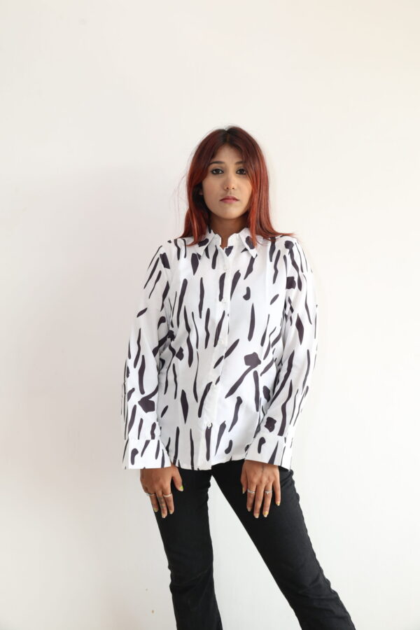 Shirt With Black & White Combination - Image 2